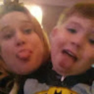 Meet your Posher, Macey